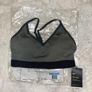 Nike Sports Bra Size: Medium